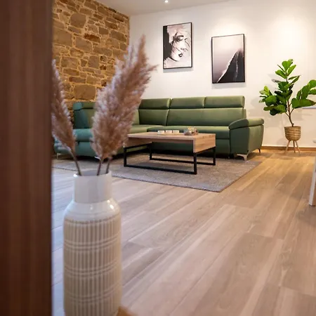 Apartment Beigestone Luxury Center By Belmont Realty Zadar