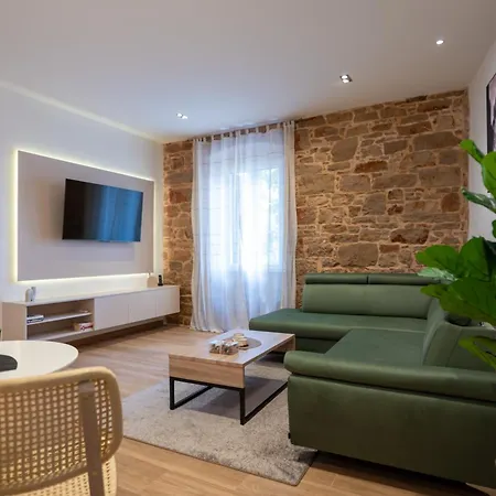 Beigestone Luxury Center By Belmont Realty * Zadar